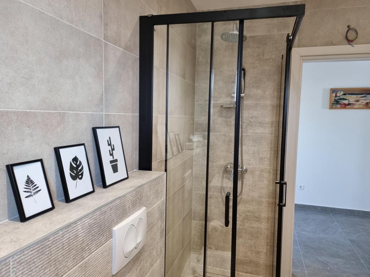 Vale Mare Apartment Opatija Extérieur photo